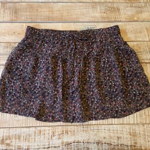 American Eagle Floral Skirt